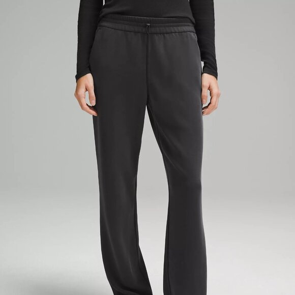lululemon athletica Pants - Lululemon Softstreme High-Rise Pant Short